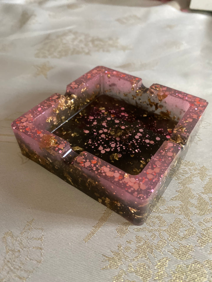 Cendrier en Résine – Édition Artisanale Rose & Or