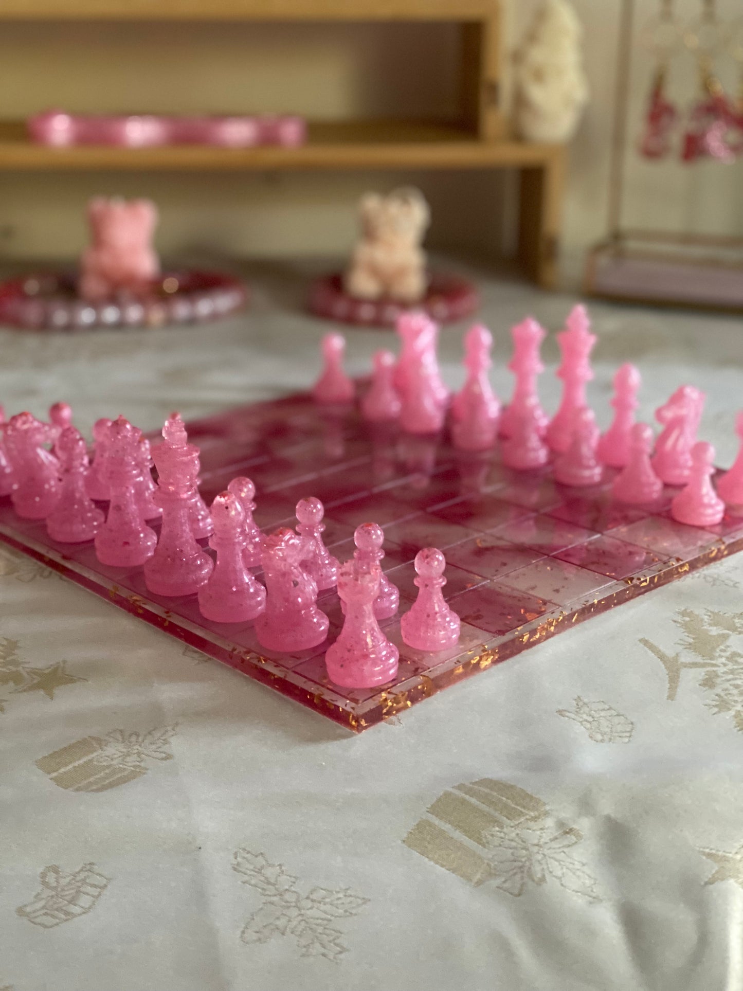 ♟️ Échiquier en Résine – Édition Spéciale Octobre Rose (Pièce Unique)