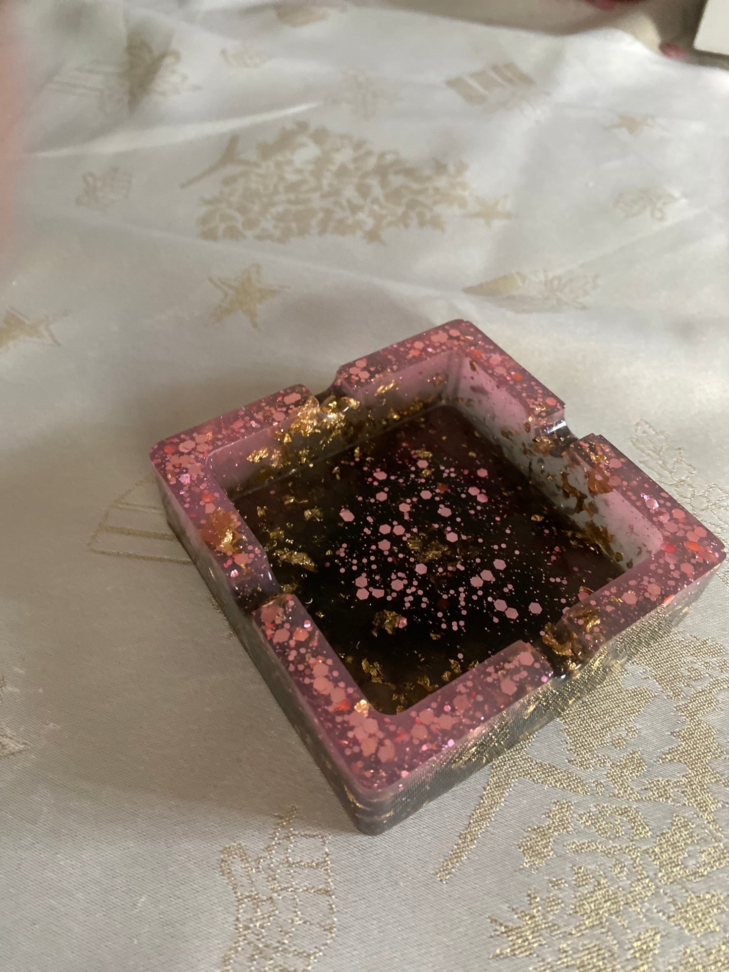 Cendrier en Résine – Édition Artisanale Rose & Or