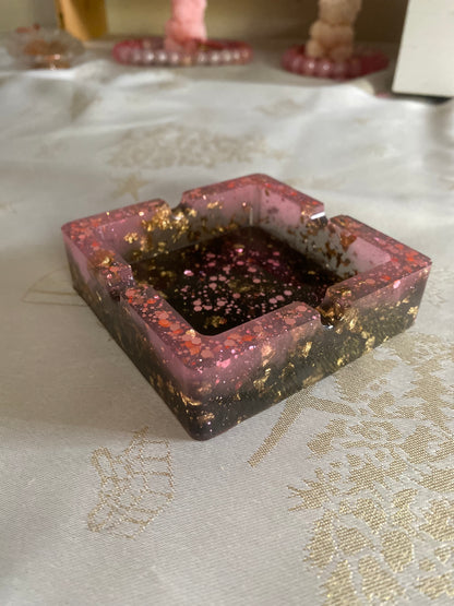 Cendrier en Résine – Édition Artisanale Rose & Or